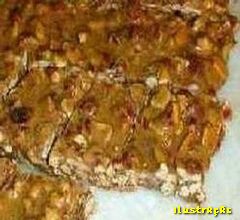 Pratos de Festa Junina | Receita de P&eacute;-de-Moleque, Ingedientes do P&eacute;-De-Moleque - &frac12; Kg de amendoim cru e com casca